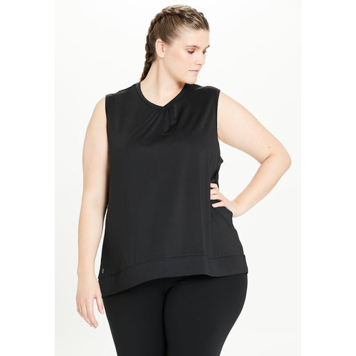Q SPORTSWEAR Hella W S/S Top Top 1001 Black